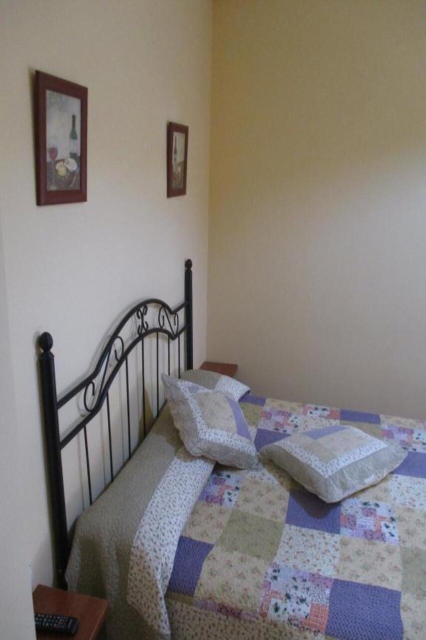 Hostal Becares 팔렌시아 외부 사진