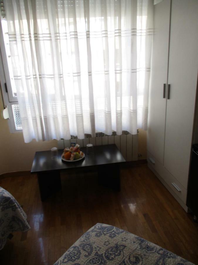 Hostal Becares 팔렌시아 외부 사진